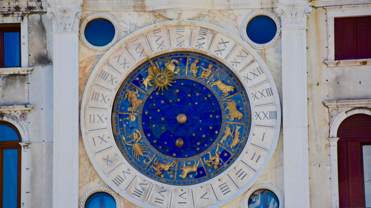 April Horoscopes