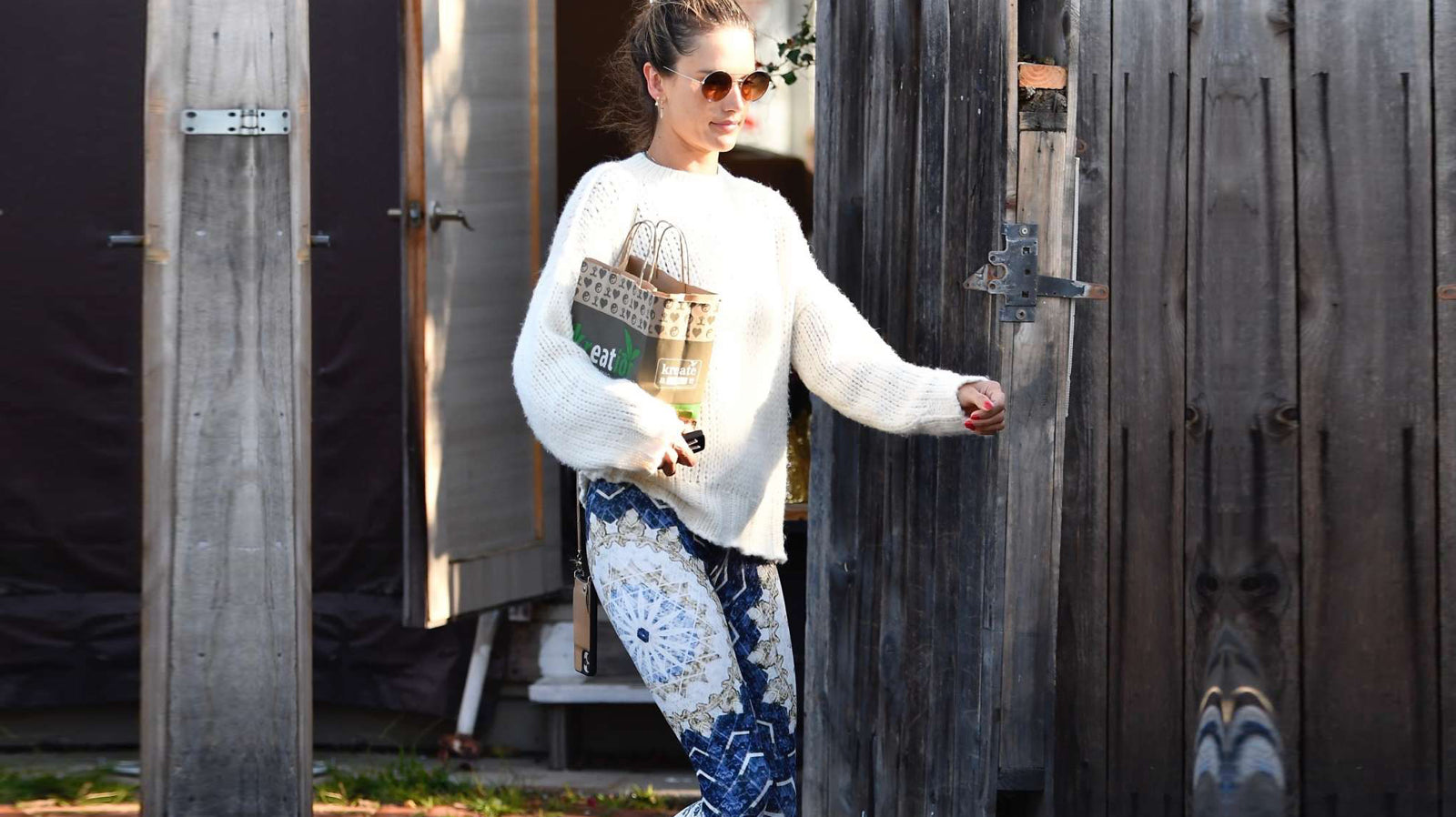 Alessandra Ambrosio in Wolven Sustainable Mandala Yoga Legging