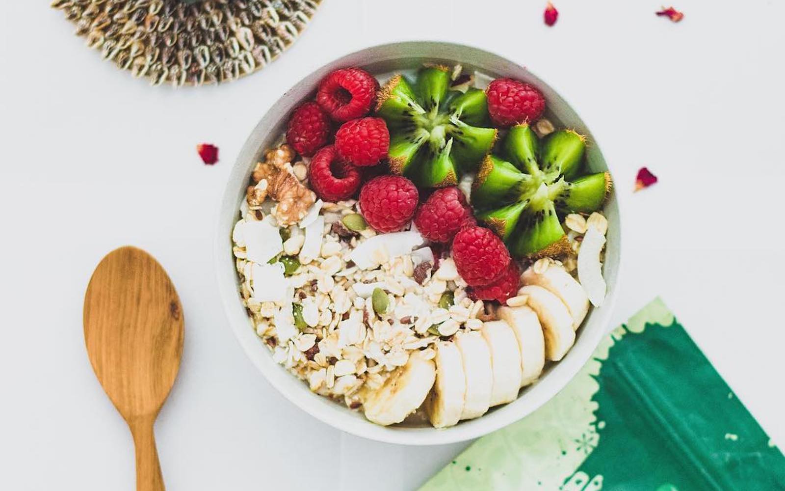 Mindful Eating: Why Our Food Should be More Connected to Our Thought