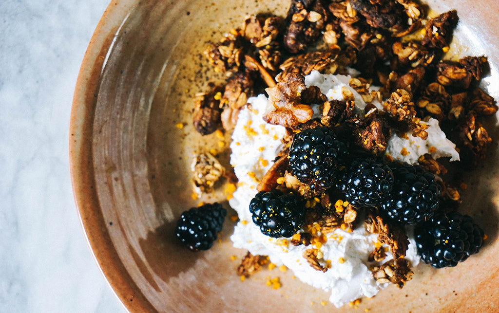 Meatless Monday: Homemade Superfood Energizing Granola