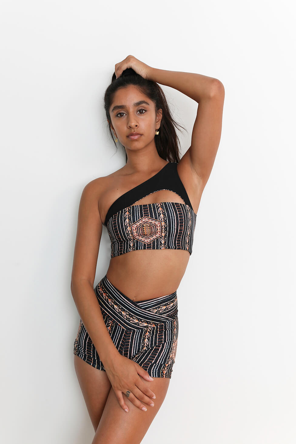 Zephyr One Shoulder Top – Wolven